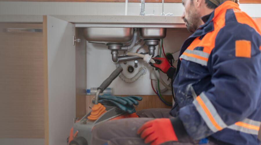 Professional slab leak plumber services in Ceredo, WV